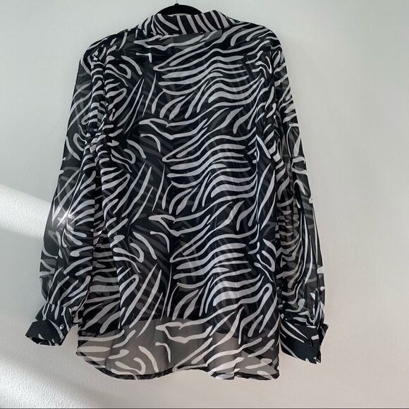 Vintage Black and White Zebra Sheer Button Down L - Picture 5 of 7